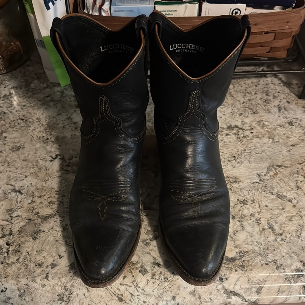 Lucchese ladies Black Leather Boots